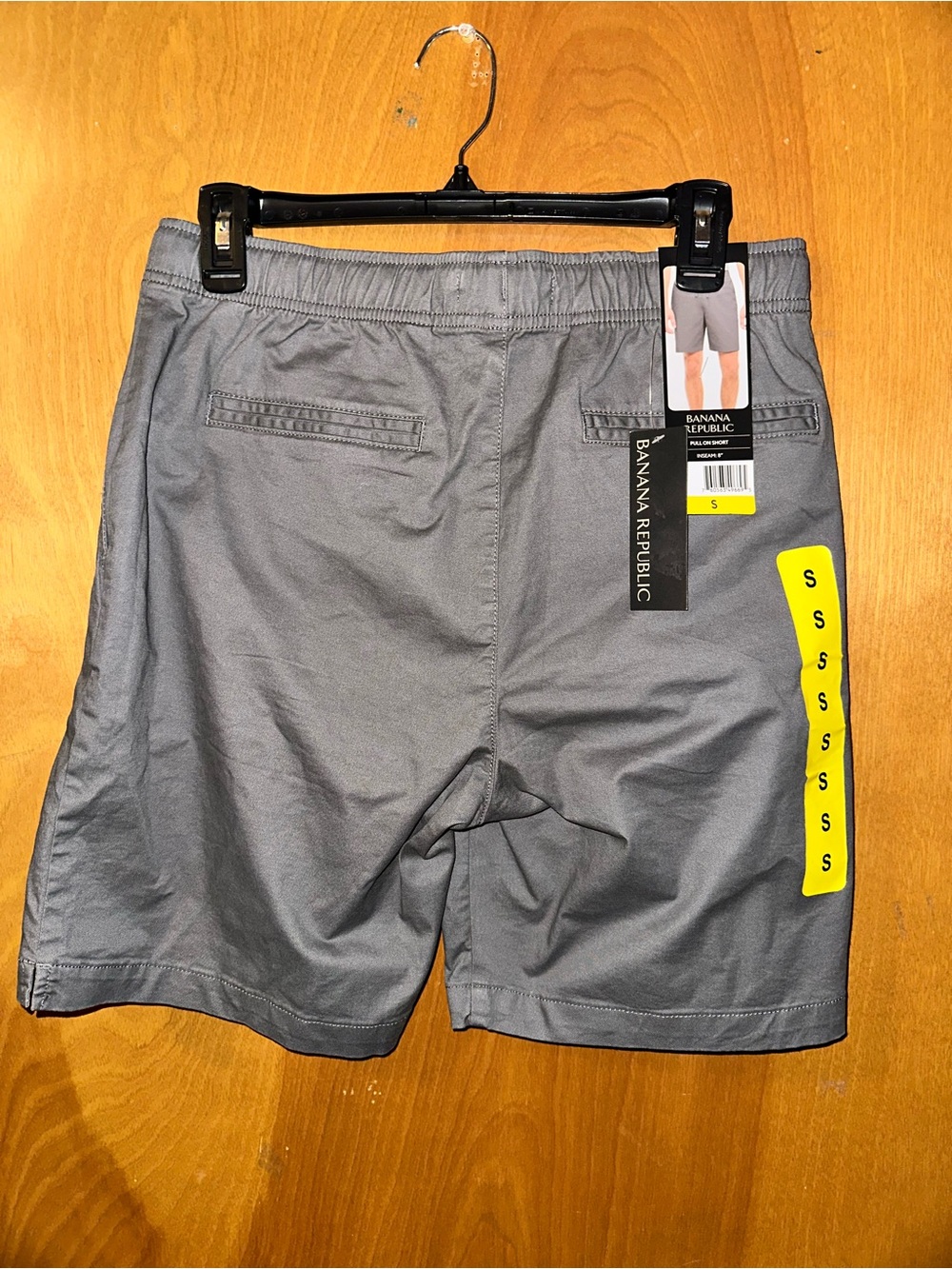 Banana Republic Men's Pull On Short